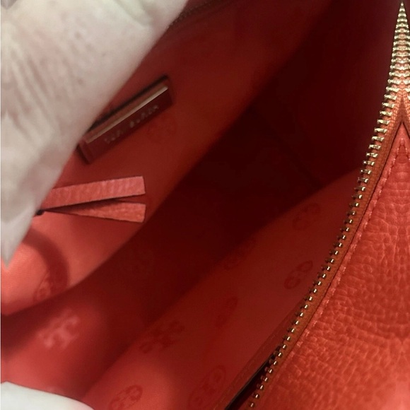 Tory Burch Vibrant Satchel - Picture 10 of 14